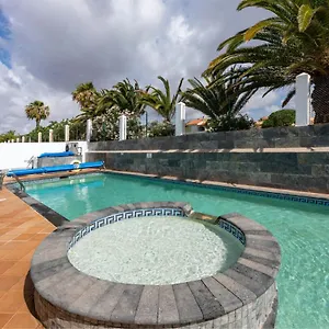  Villa Primera Luxury House
